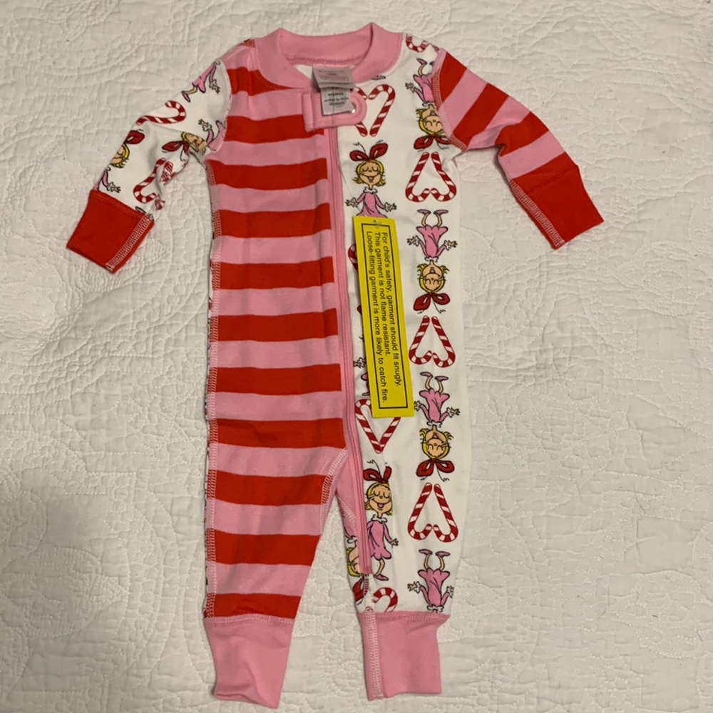 Hanna Anderson “The Grinch” pajamas NWT
